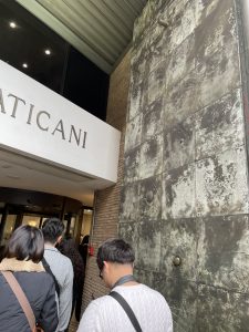 え？？これが そうですココが国境です。