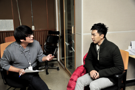 イ·スンギの写真