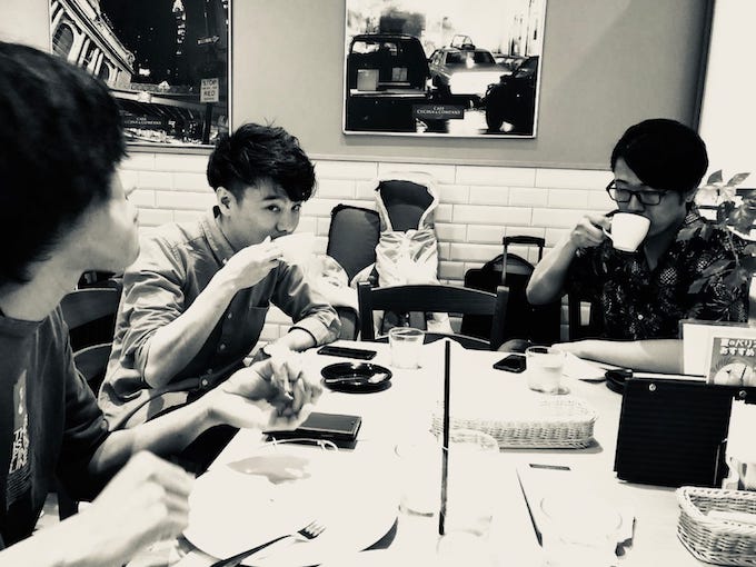 201120_HomePartyPeople_A