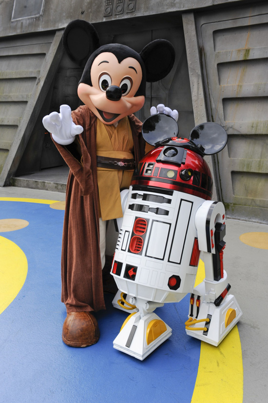 R2-MICKEY
