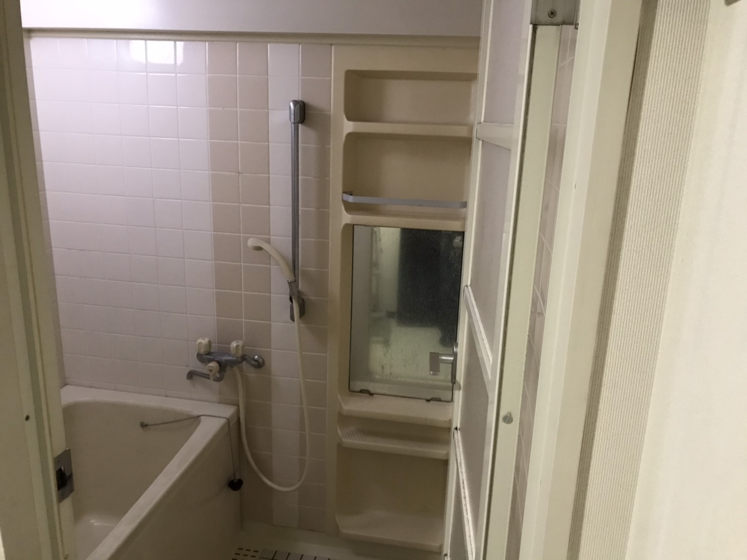 665DFBFD-C3FA-465C-817D-358B909ACAAC