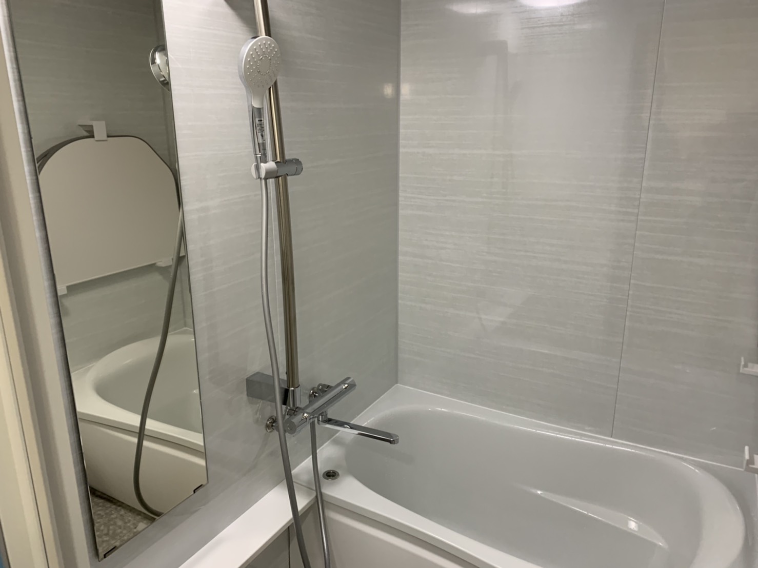 522EFA57-1FAD-44D4-BDFD-9A1752ADF459