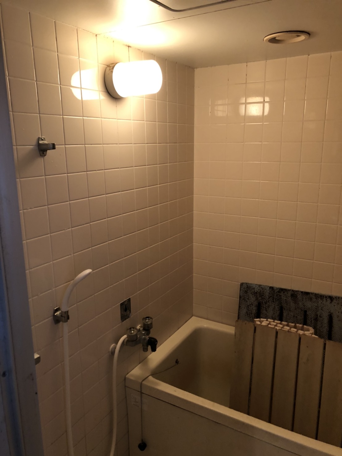 D934EFF0-0664-419D-9318-CEC114CC6729