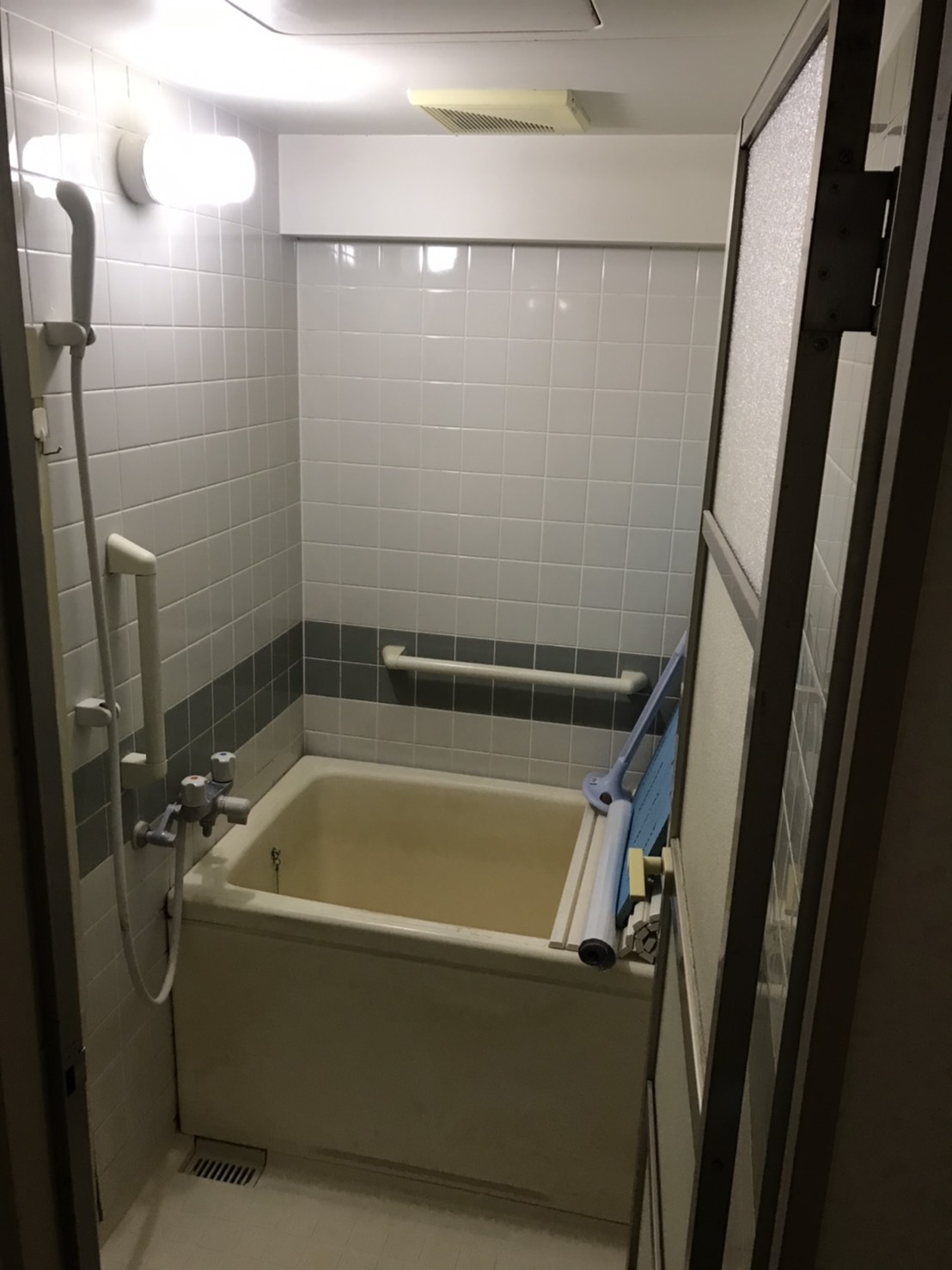 3168D3D7-7586-4B90-9ADD-AF74A92221B7