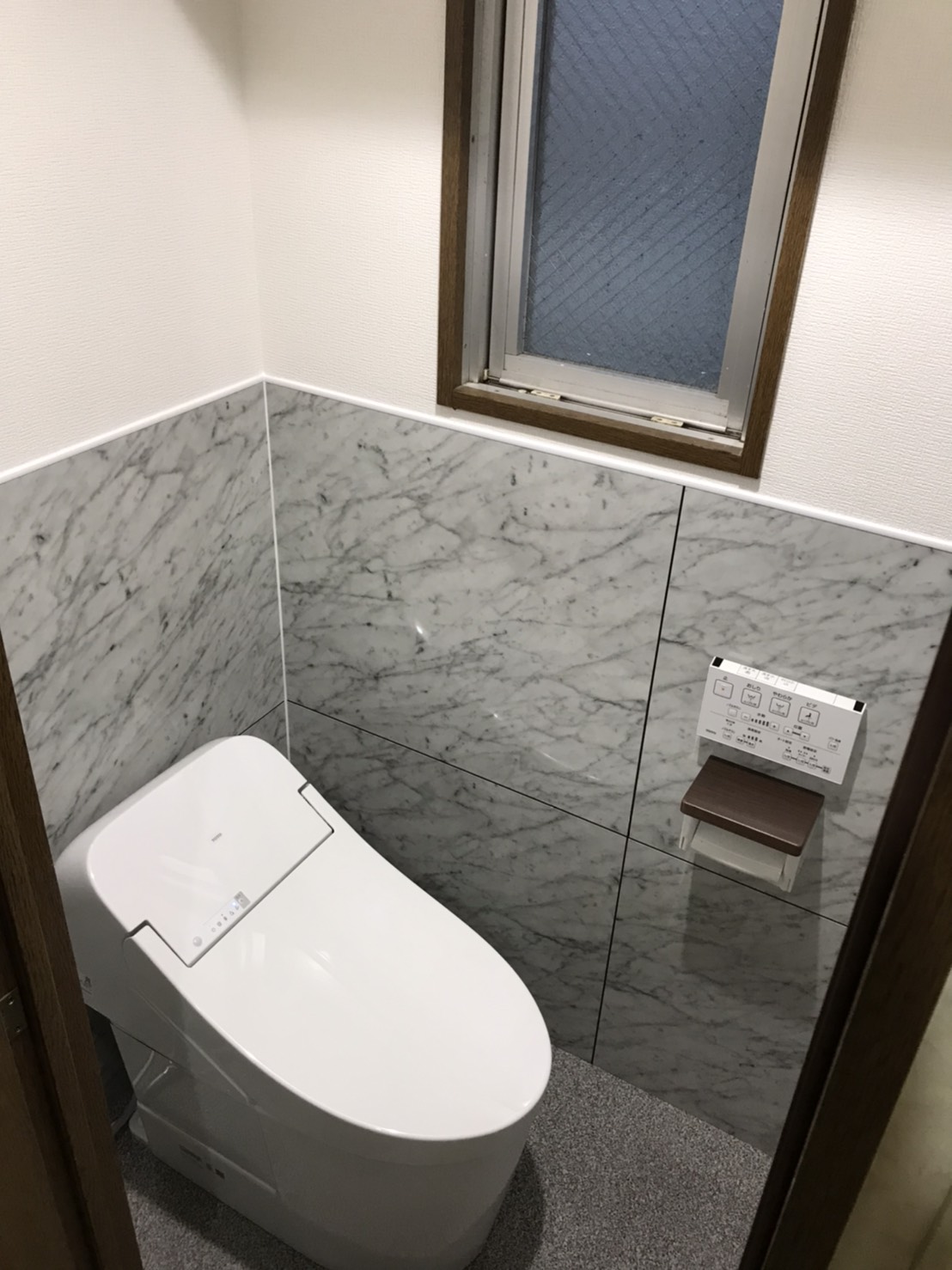 804C1CC2-9C31-460F-ADB8-50AAAA2C8260