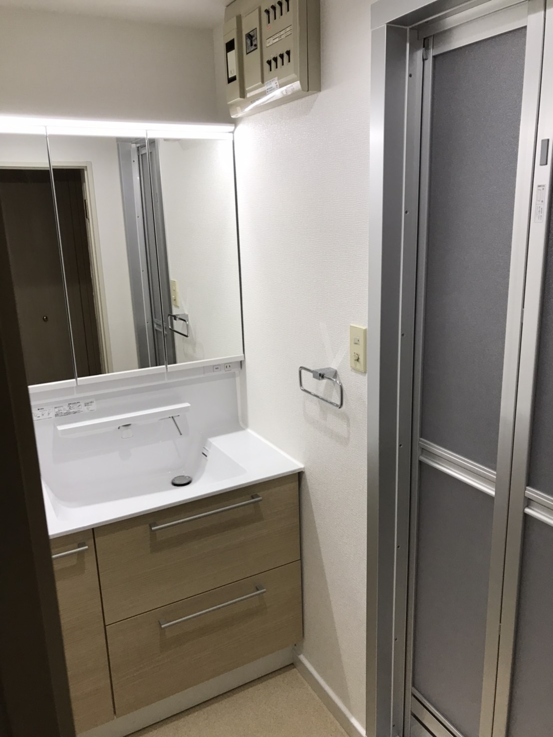 19BD1D04-7D9B-4703-A276-D38617CF53CD