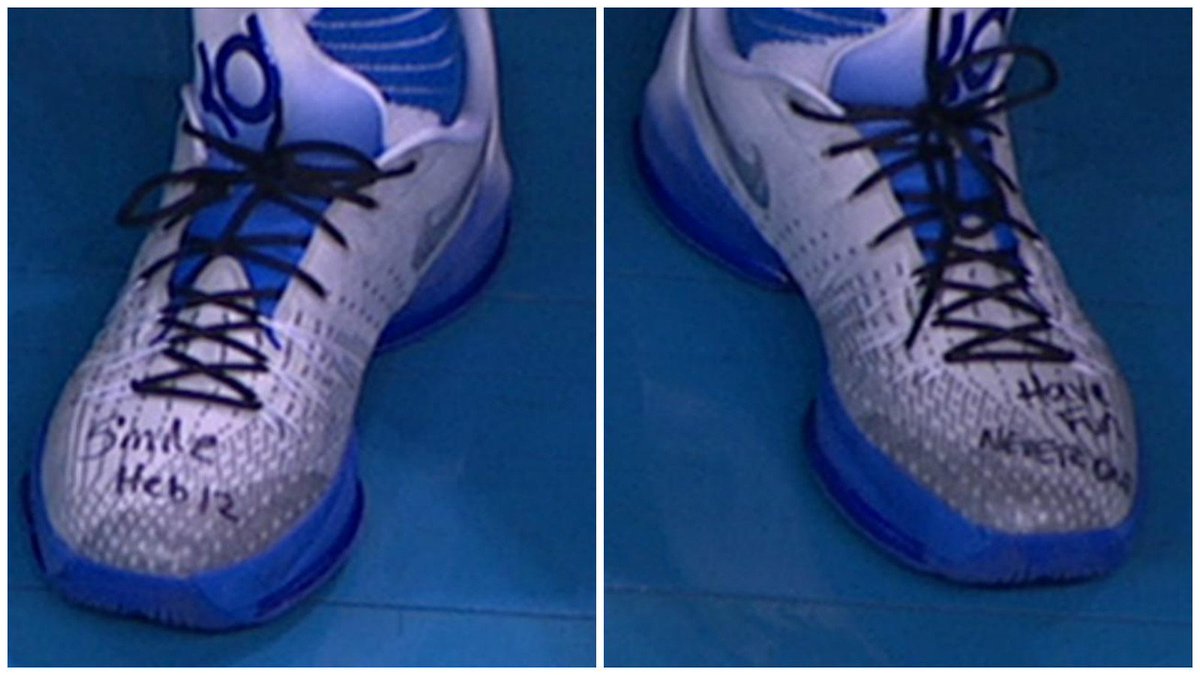 あの名選手のバッシュに書かれている文字 フープドリームズ 子どもの心技体を育てる地域コミュニティを民の力で運営しています あの名選手のバッシュに書かれている文字 フープドリームズ 子どもの心技体を育てる地域コミュニティを民の力で運営しています