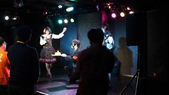 7008417_2181101401_187small