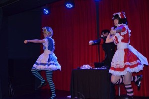 7008417_2200300542_108large