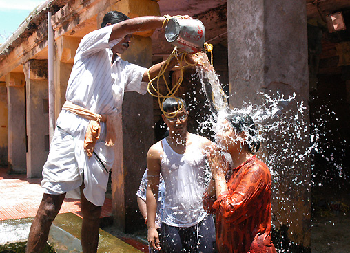 沐浴：ラーメシュワラム Rameswaram, India, 2007