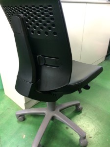 2014年製 コクヨ オフィスチェア ウィザード2 ＣＲＳ-Ｇ1820Ｆ6