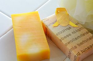 アンチエイジングのための手作り洗顔石鹸（せっけん） Soleil（ソレイユ）