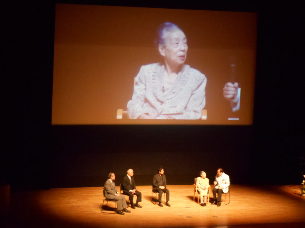 限りなく透明に凛として生きる