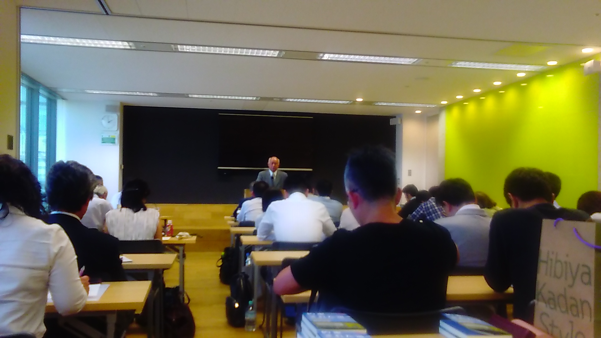 2017年6月3日 東京思風塾 テーマ「人間主義経済の到来~社会性と事業性との異次元マッチング経営の実例」