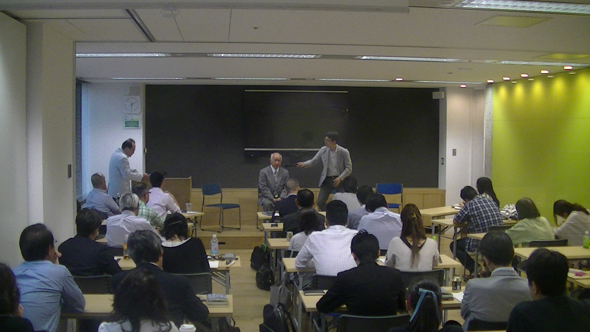 2017年6月3日 東京思風塾　テーマ「人間主義経済の到来～社会性と事業性との異次元マッチング経営の実例」