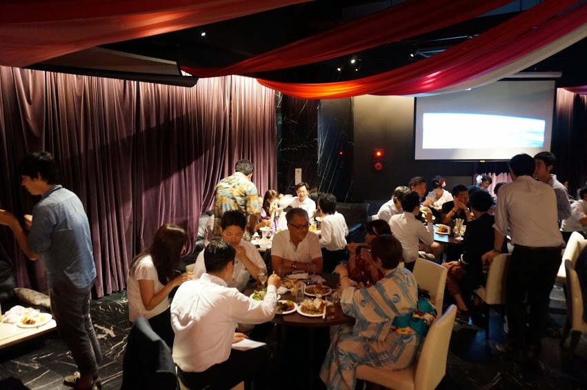 会社創立パーティー