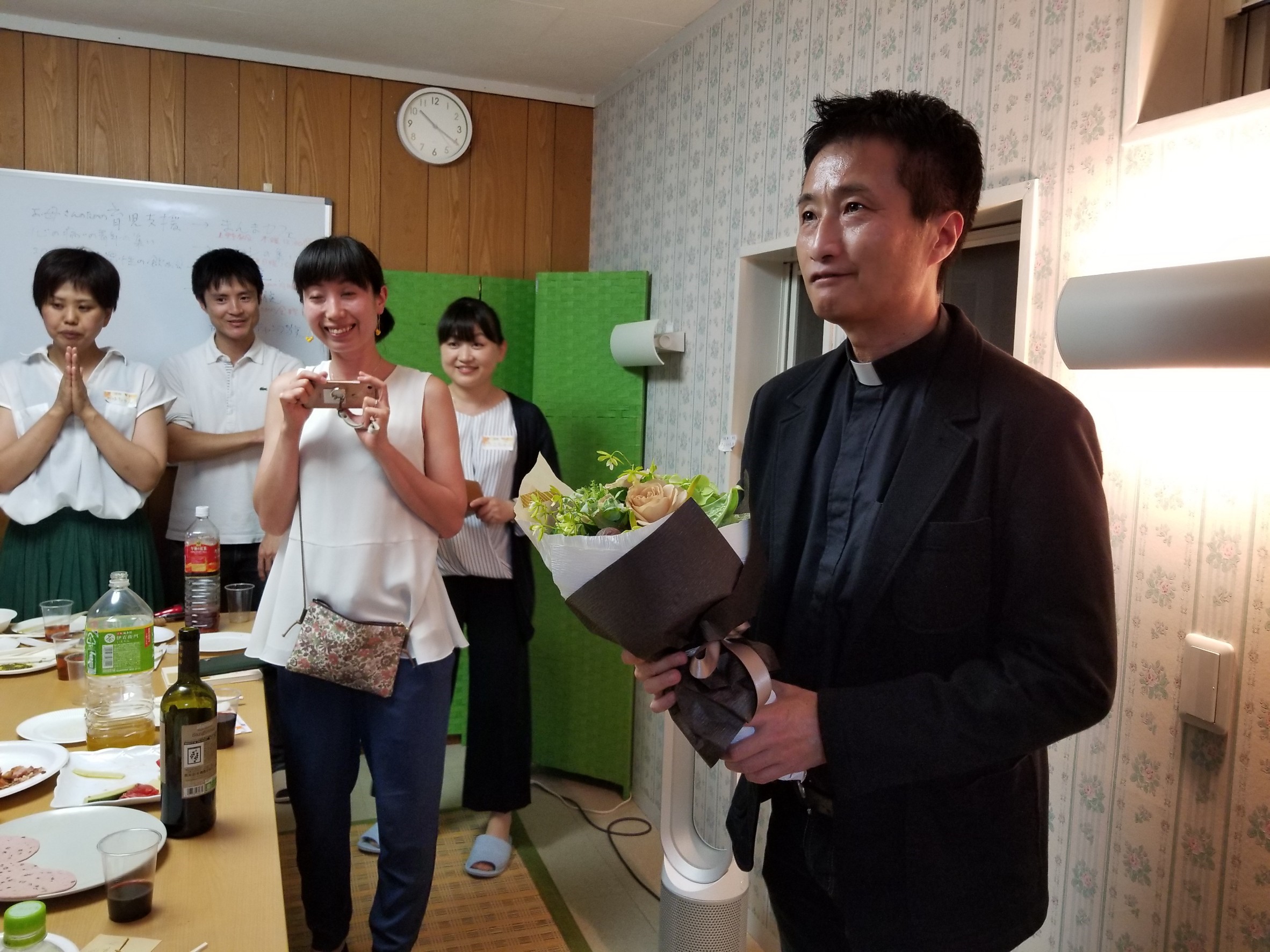兼ちゃん先生のしあわせ講座　晴佐久神父様と幸せに感謝する仲間達の会