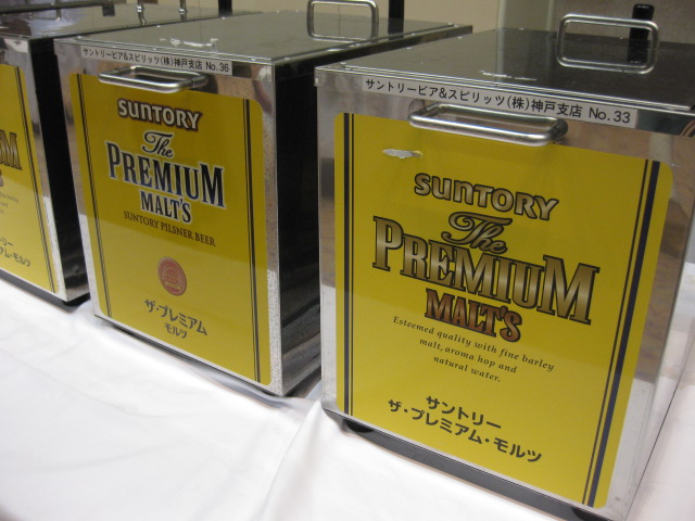 ビア・フェスティバルのサントリーさんのブース