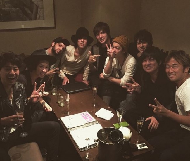 佐藤健、誕生日に城田優、三浦翔平、ONE OK・Takaら豪華メンバー集結! 佐藤健、誕生日に城田優、三浦翔平、ONE OK・Takaら豪華メンバー集結!