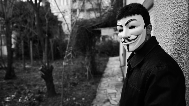 世界的に有名なハッカー集団4組を徹底解説：それぞれの成立経緯と活動目標