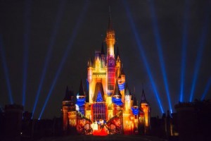 あのディズニー人気のショーを家で体験できる「ハコビジョン」とは? あのディズニー人気のショーを家で体験できる「ハコビジョン」とは?