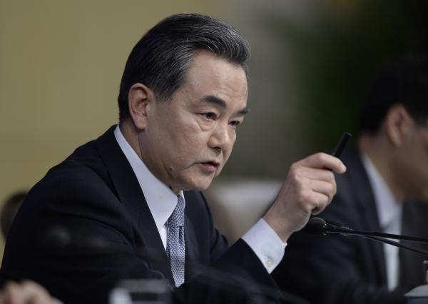 王毅外相、「日本は戦争に負けた、７０年後に今度は良識に負けてはならない」―中国紙
