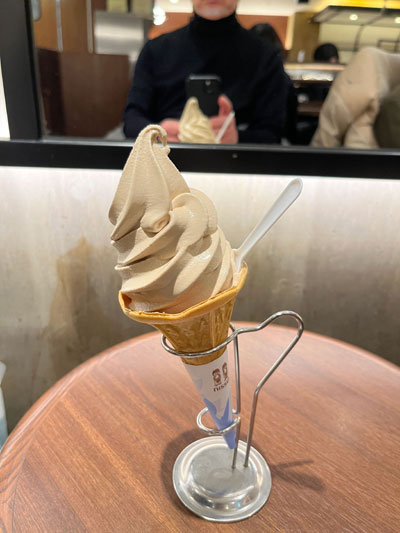 “ソフトクリーム”