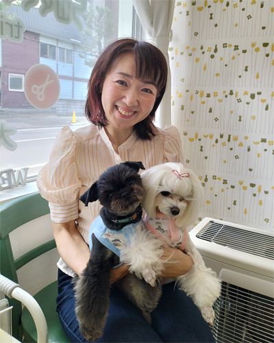 “ネイルとペットのお店