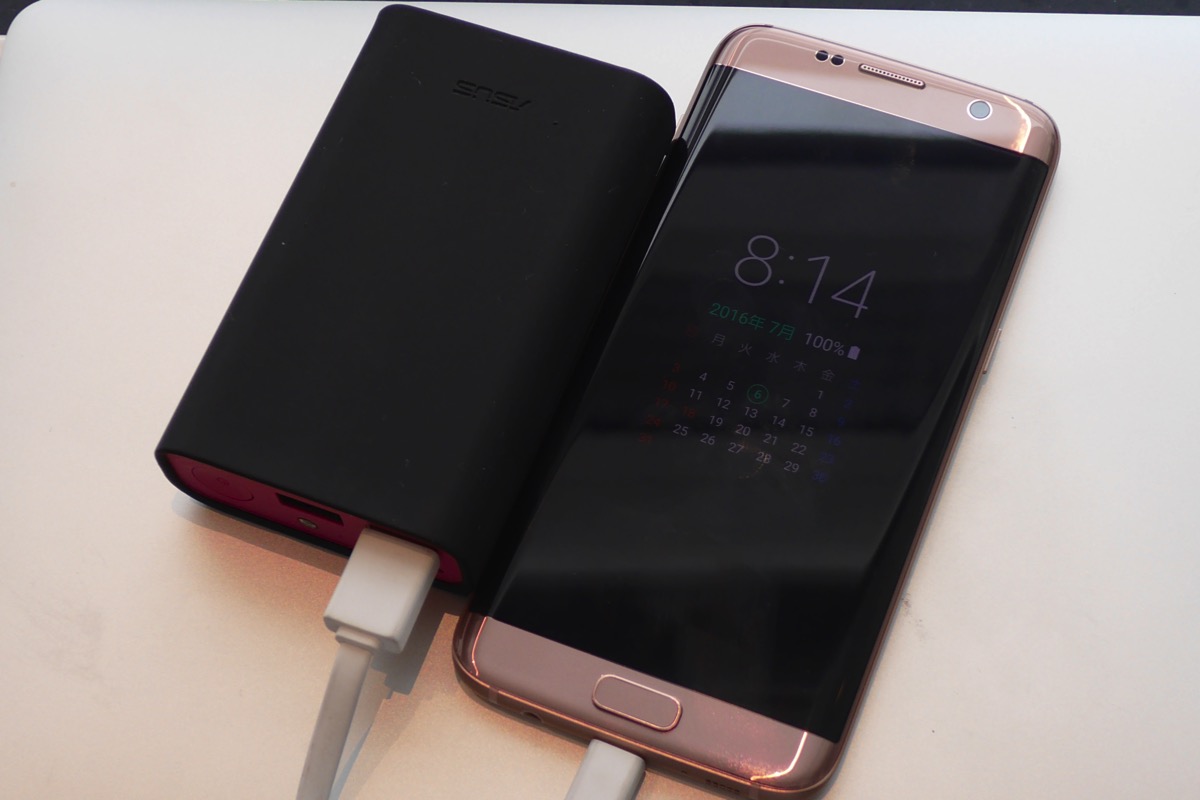 台湾の航空会社がモバイルバッテリーの機内「使用」を禁止