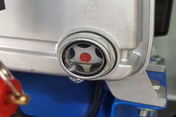 Vạch dầu máy D&D RAC1524A