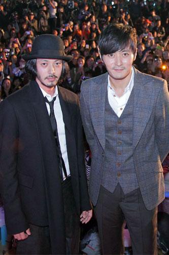 オダギリジョー、チャン・ドンゴンを殴ってしまい青ざめた！ 釜山映画祭会見で告白