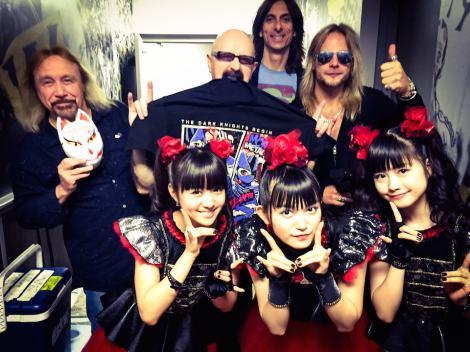 BABYMETALに欧米メディア取材殺到 メタル界大御所と対面も