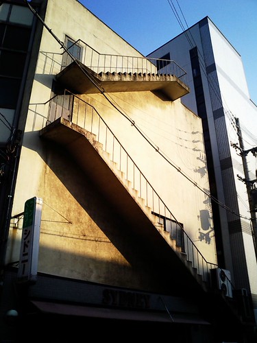 よくある非常階段