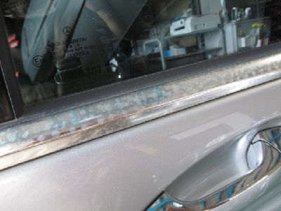 現行のボルボなどのメッキモールのくすみ にワコーズ メタルコンパウンドオススメです サンクス トラストせいやのボルボのブログ