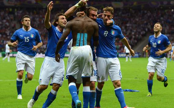 Euro２０１２準決勝 ドイツvsイタリア スーパーマリオ 覚醒 J特 ヒロ ゴラッソ