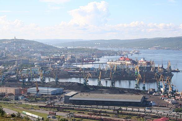 ムルマンスク港