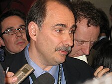 David Axelrod (political consultant)