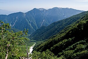 Mt.Ho-osan from Okambazawa 04.jpg