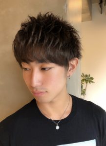 ハチがはって絶壁 思うような髪型にならない 諦めるのはまだ早い 名古屋市瑞穂区 美容師 桑原 淳のブログ