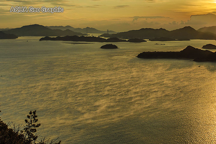 三原　筆影山　海霧　瀬戸内海