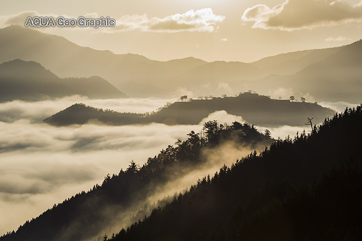 天空の城 竹田城跡 雲海