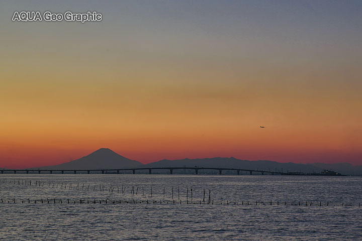 東京湾アクアライン 富士山 夕焼け 夕景