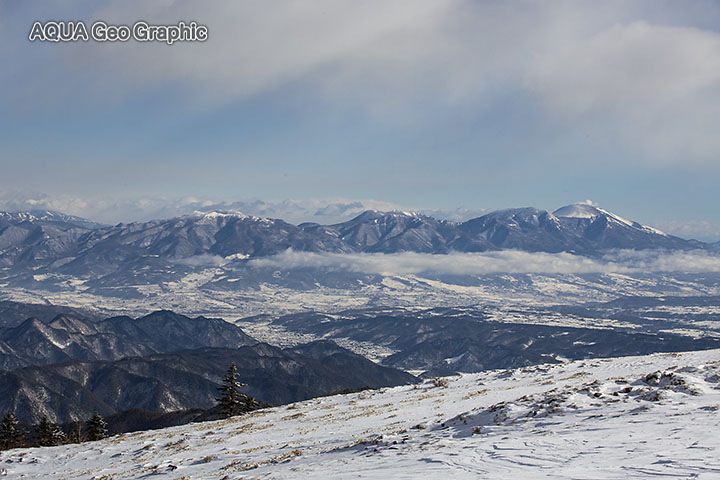 雪景色　牛伏山　美ヶ原高原　冬　浅間山
