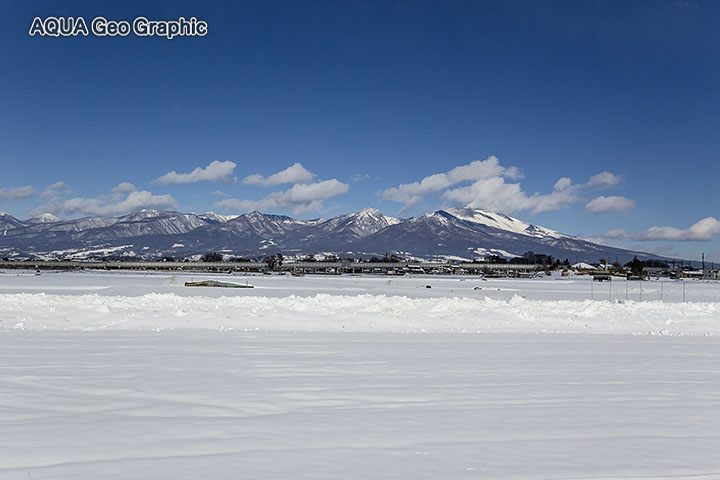 雪景色　佐久市　雪原 浅間山　冬