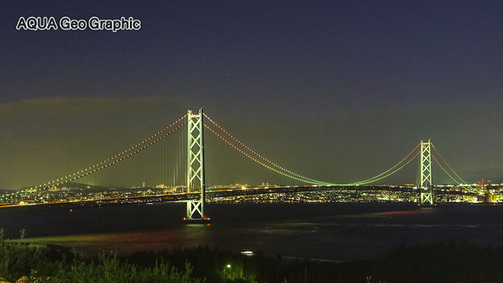 明石海峡大橋の夜景　ライトアップ