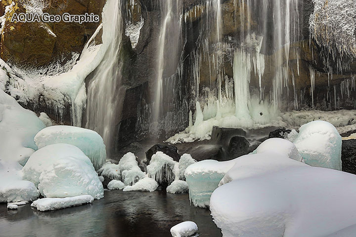 猪苗代 雪景色 裏磐梯 氷瀑 達沢不動滝