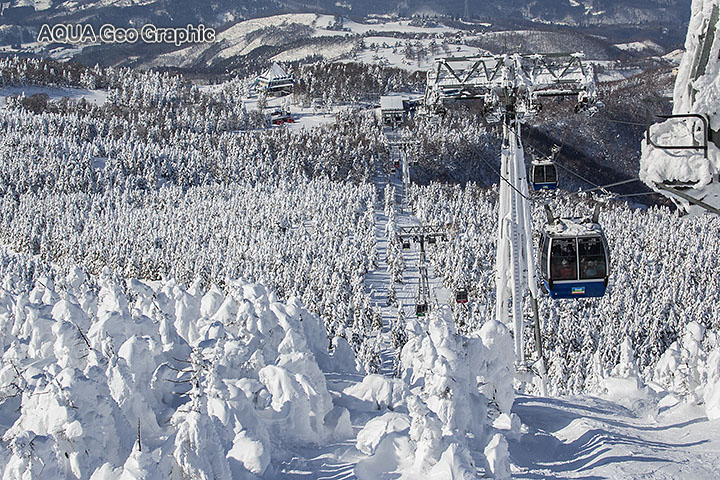 蔵王　地蔵山　雪景色　樹氷　アイスモンスター