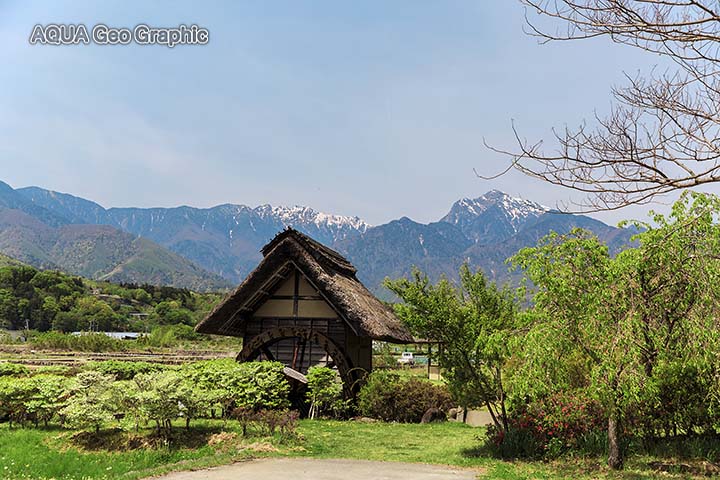 北杜市　水車の里公園
