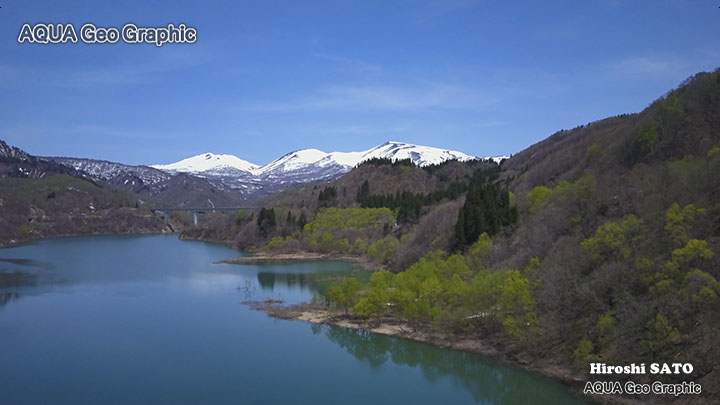 絶景空撮 絶景空撮：春の月山百景 新緑  Aerial Drone Shots 絶景 dji mavicc pro