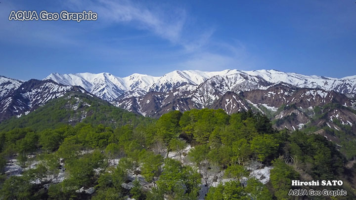 絶景空撮 樽口峠 　山形県小国町 秘境 飯豊連峰 飯豊山  Aerial Drone Shots 絶景 dji mavicc pro